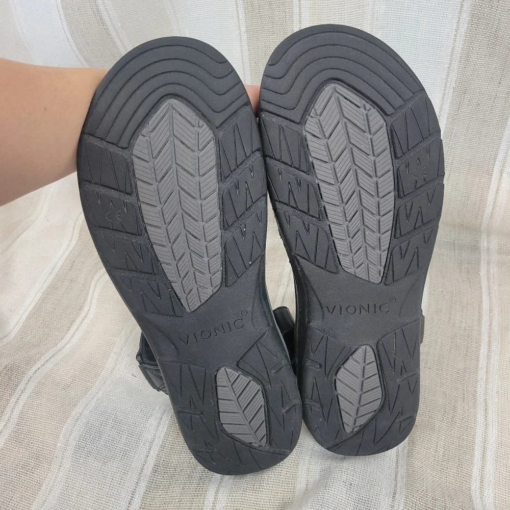 Vionic Canoe Leo‎ Dad Sandals Black Gray Size 12